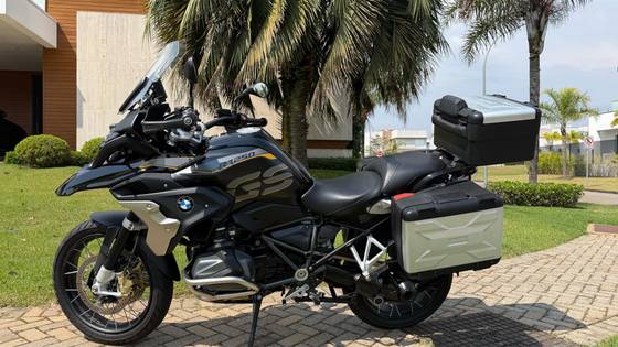 BMW R 1250 GS PREMIUM BMW R 1250 GS PREMIUM